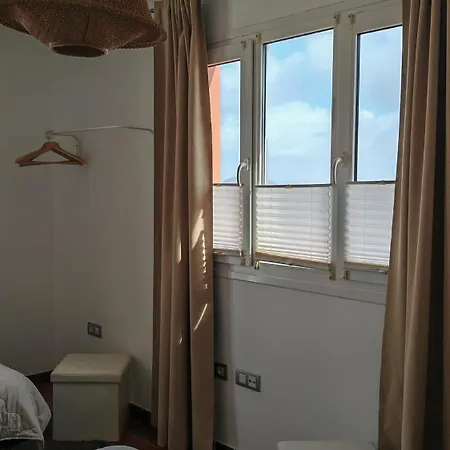 Leyna Fuerteventura Canary Island 코라레호