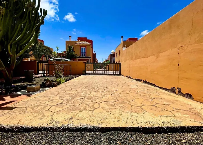 Leyna Fuerteventura Canary Island Villa *